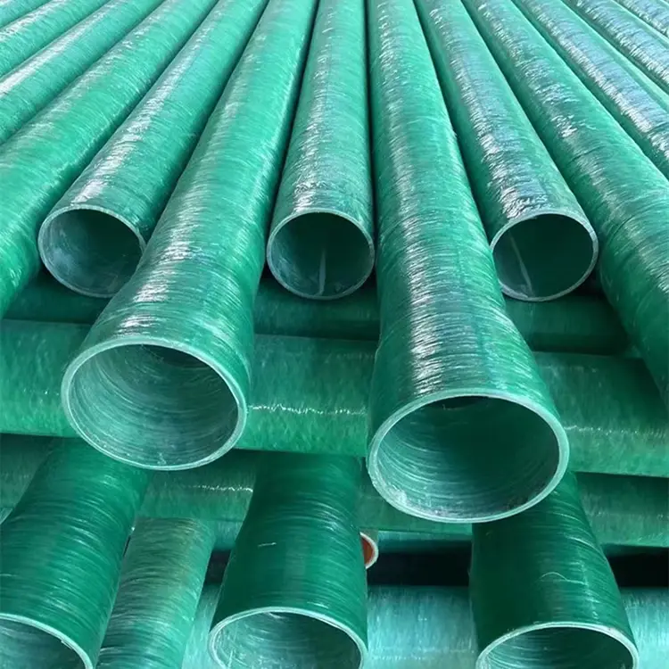 Tubo de plástico reforçado com fibra de vidro